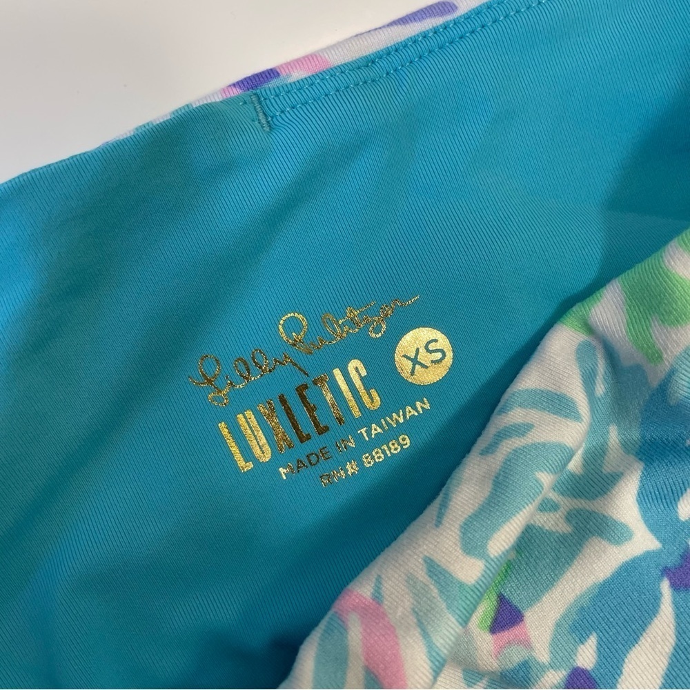 Lilly Pulitzer Luxletic Weekender High Rise Crop Leggings Shell Of A Party XS - Picture 5 of 10